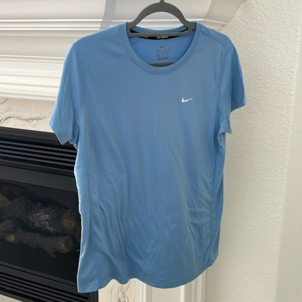 Nike DriFit XL running Tee